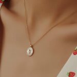 Dtja Vintage Tulip Flower Pendant Necklace for Women Girls s925 Sterling Silver Gold-Tone Embossed Oval Link Chain Adjustable Christmas Valentine Birth Month Jewelry Gifts for Mother Lover (Golden)