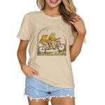 Frog Shirt for Women Classic Book T-Shirt Vintage Graphic Tee Tops Book Lovers Shirt Funny Teacher Shirt (M, Apricot)